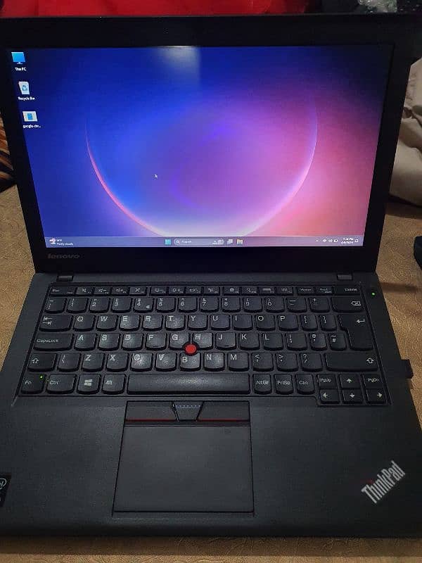 Lenovo Thinkpad T450 i5 5th Gen, 10/10 Condition 0