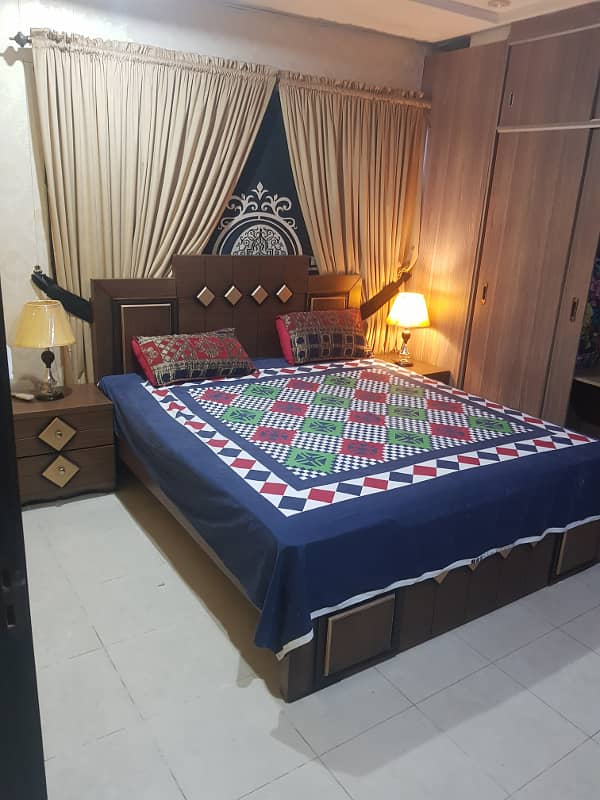 Par Day short time One BeD Room apartment Available for rent in Bahria town phase 4 and 6 empire Heights 2 Family apartment 0