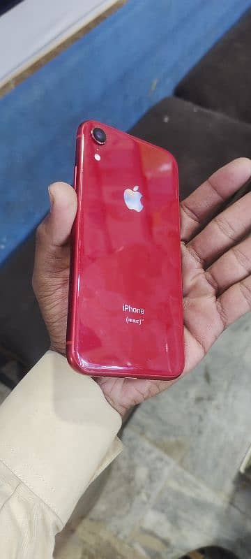 iPhone XR 0