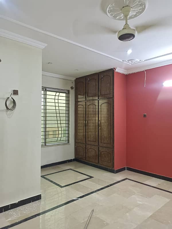 10marla 3beds DD TV lounge kitchen attached baths neat clean ground portion for rent in G 13 3 islamabad 6