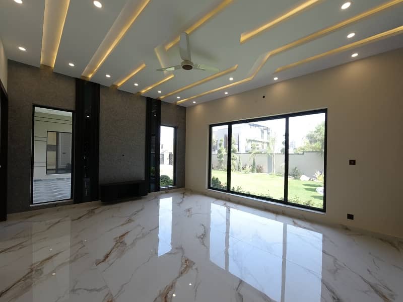 Centrally Located On Excellent Location House For Sale In Bahria Greens - Overseas Enclave Available 14