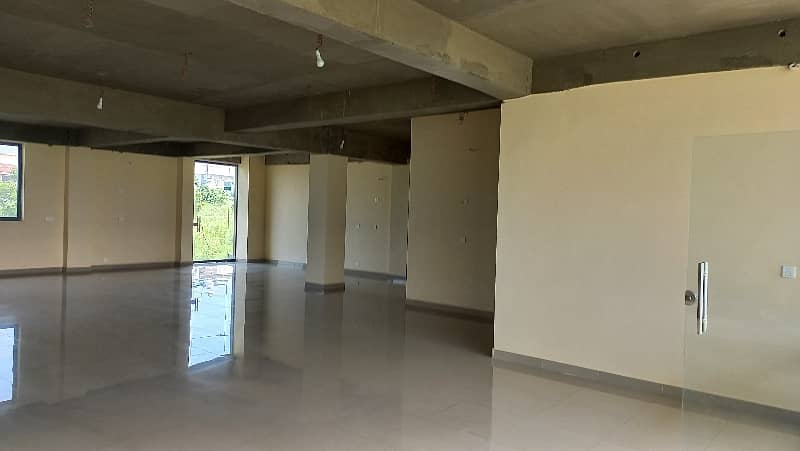 40x60 Full Building For Rent 13