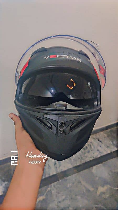 VECTOR V-253 FULL FACE HELMET 3