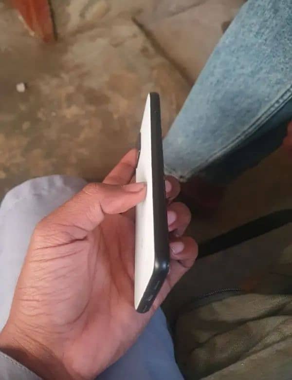 Google Pixel 4 Good Condition Urgent Sell 1