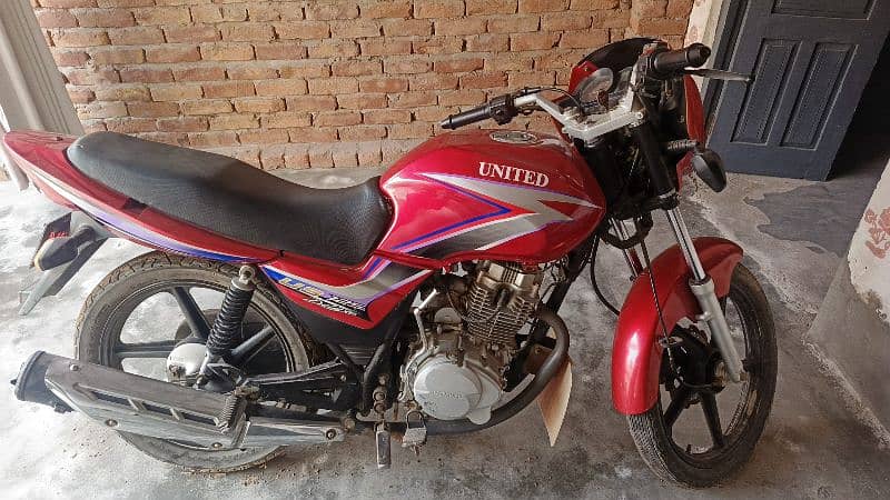 United delux 125 bike fresh condition 2