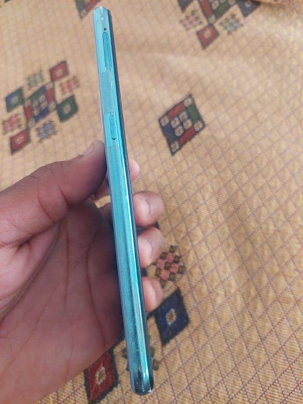 Vivo s1  4-128gb best condition. . . All Ok 4