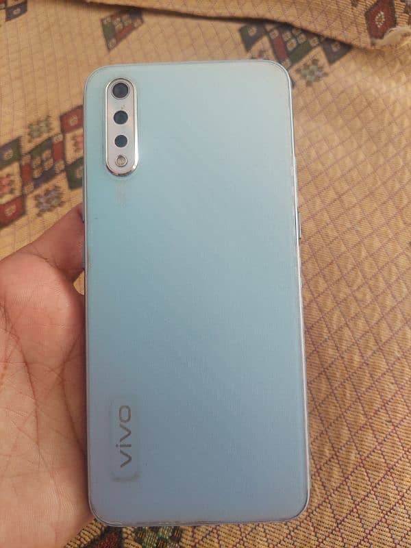 Vivo s1  4-128gb best condition. . . All Ok 5