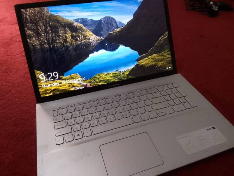 ASUS VivoBook , Processor Ryzen 3, 3250U , RAM 8GB 1