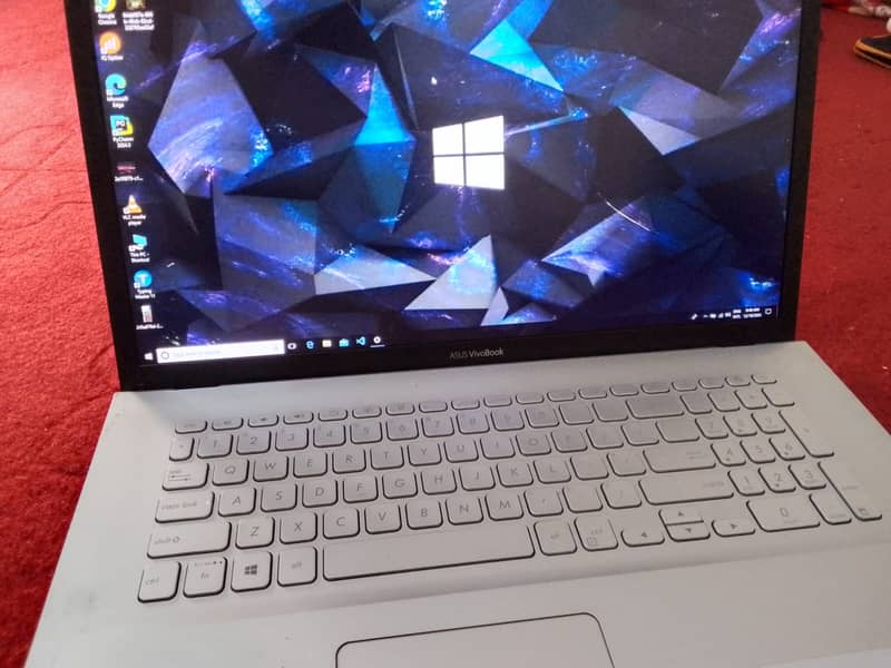 ASUS VivoBook , Processor Ryzen 3, 3250U , RAM 8GB 4