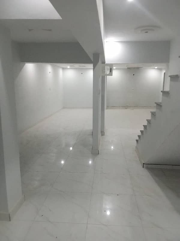 150 SQUARE YARDS GROUND PLUS BASEMENT FLOOR AVAILABLE SILENT COMMERCIAL OFFICE USED BRAND NEW 8