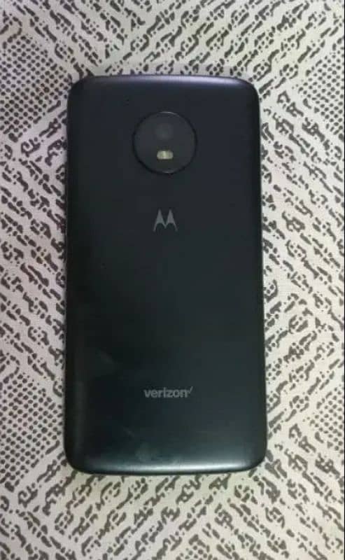 Moto e4 2gb16gb official pta approved sale or exchange iPhone 0