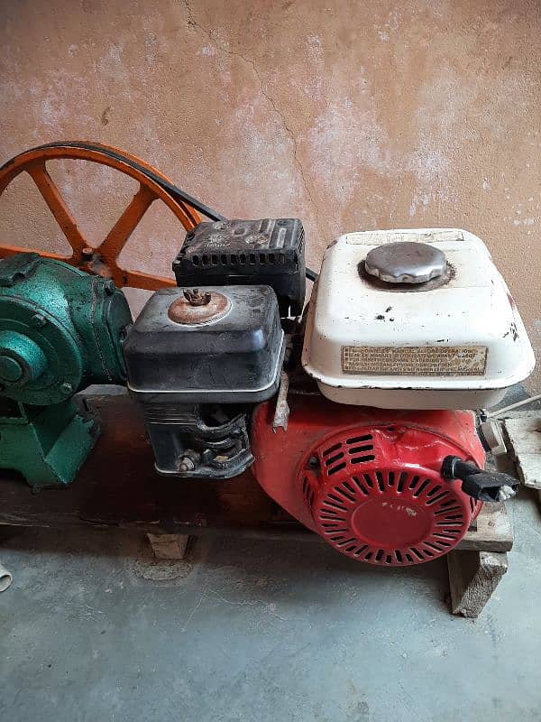 PUMP WITH HONDA ENGINE 4