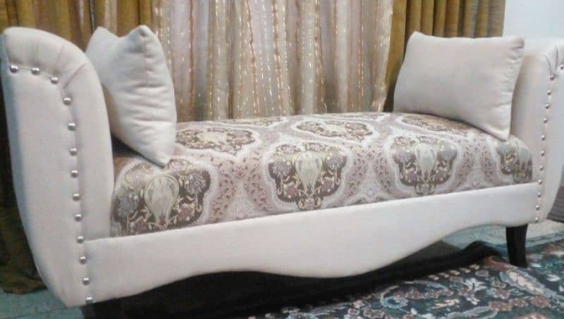 Very beautiful heavy comfortable Molty foam dewan03335138001 0