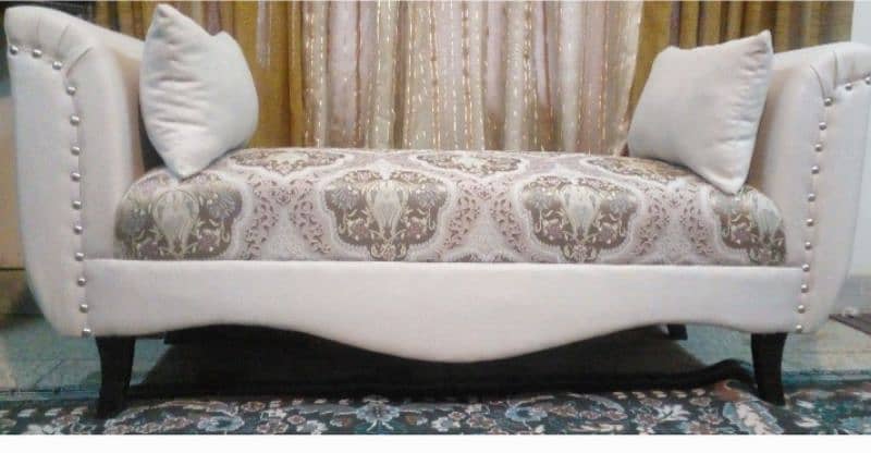 Very beautiful heavy comfortable Molty foam dewan03335138001 2