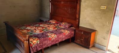 Bed for sale new condition chinioti bed