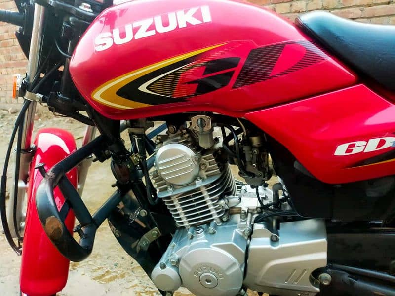 Suzuki gd 110 8