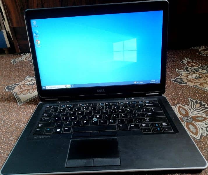 Dell latitude e7440 core i5-4th generation 4