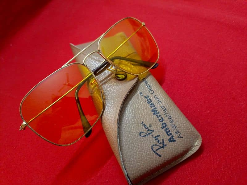 Ray - Ban . Amber Matic B&L USA 1