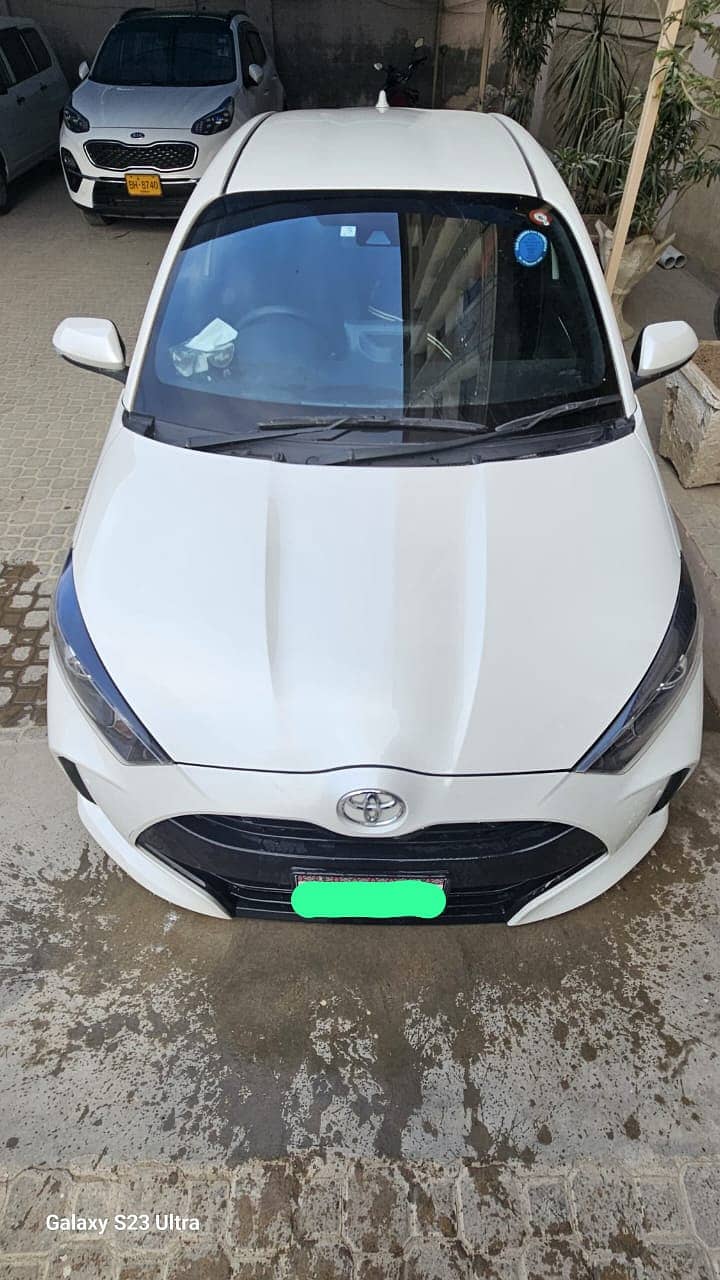 Toyota Yaris 2021 X Push Start 8