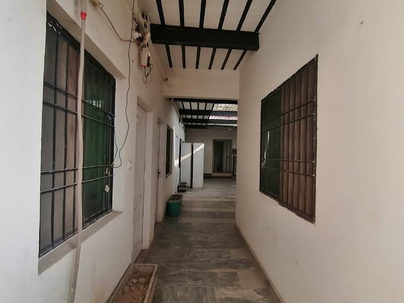 Affordable Room For Rent In Main Market 1