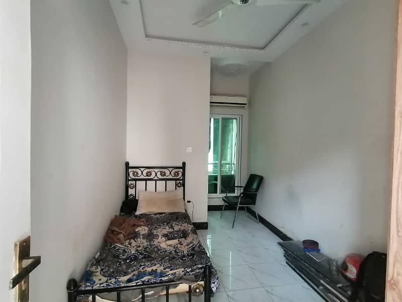 Affordable Room For Rent In Main Market 3