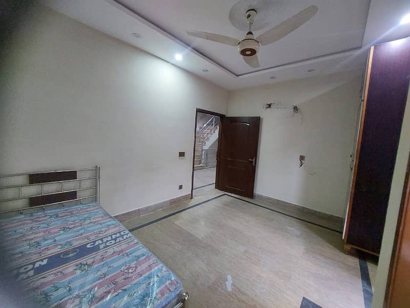 Buy A 110 Square Feet Room For Rent In Jail Road 4