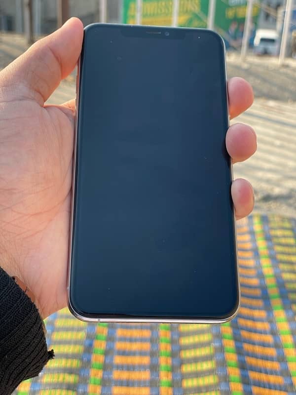 iPhone 11promax 256GB non pta 1