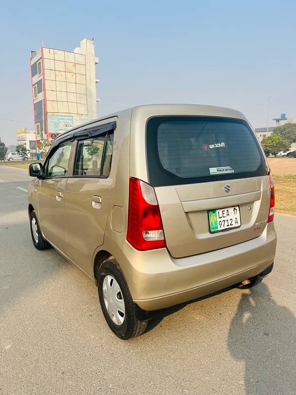 Suzuki Wagon R 2017 3