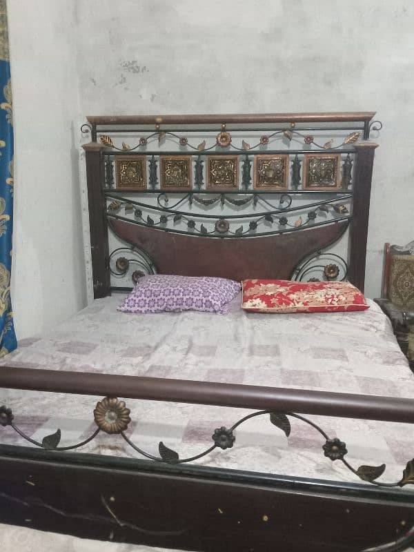 Double bed Steel in good condition 1