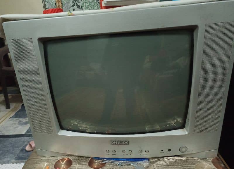 Philips Color TV IN Good condition available for sale in good price 2