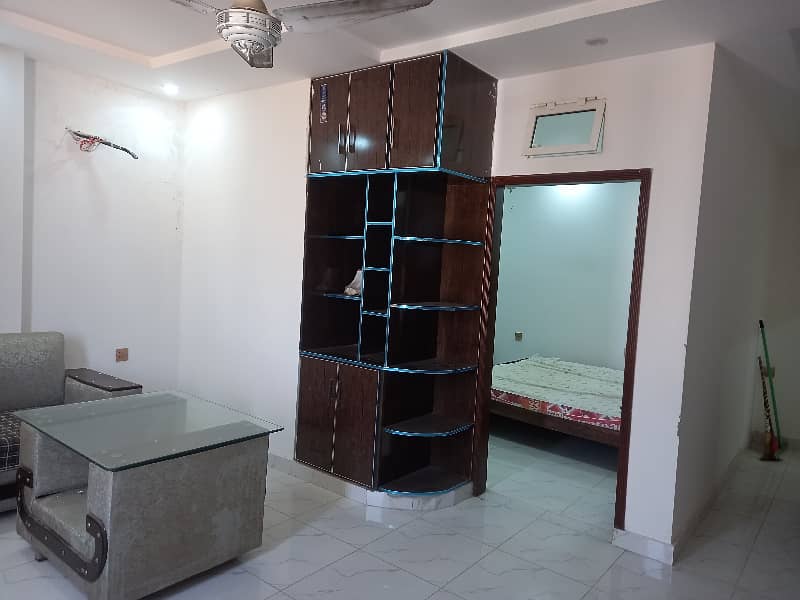 1 Bedroom Flat For Rent In SJ Garden Full Furnished Rs. 30000 2