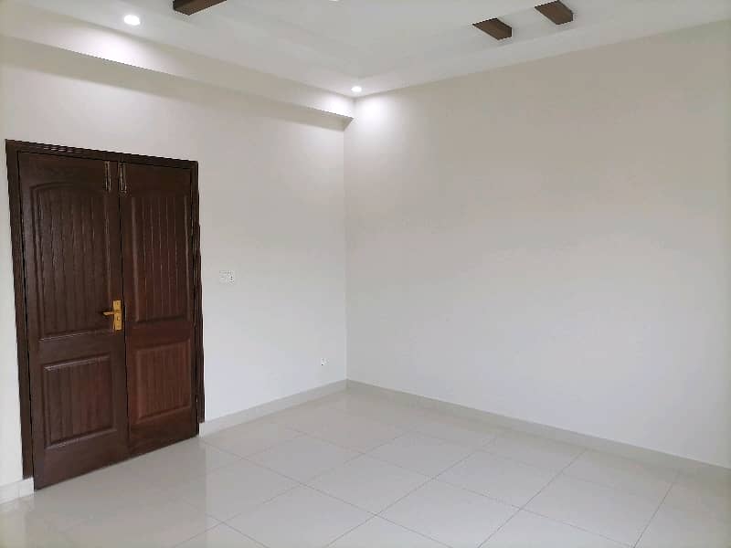 Own A Flat In 10 Marla Lahore 1