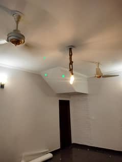 Flat For rent In Rs. 115000