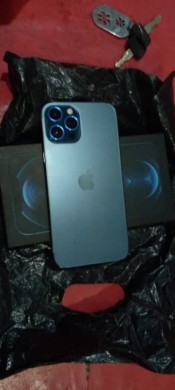 iphone blue rang 10/10 condition 85 health 1