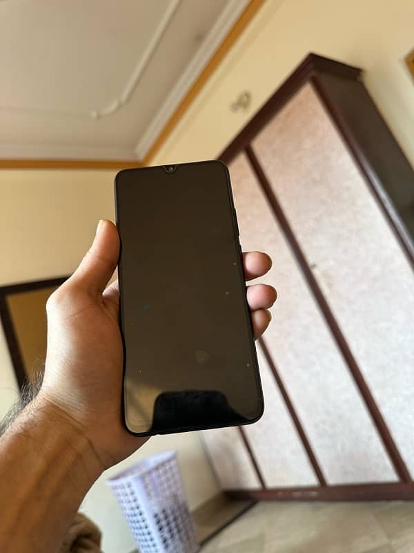 Oppo a16e / I’m selling my phone batten then infinix / Tecno /redmi 3