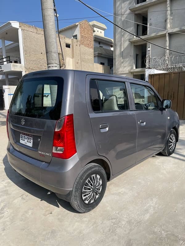 Suzuki Wagon R 2017 4