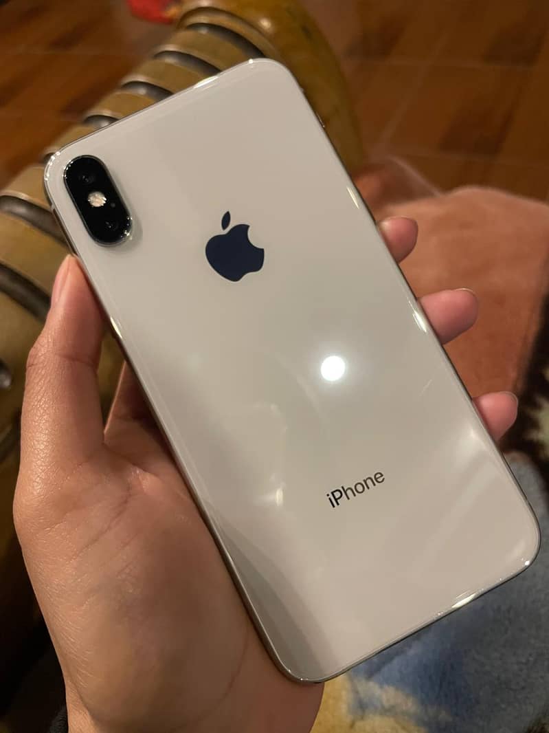 Apple iPhone X 0