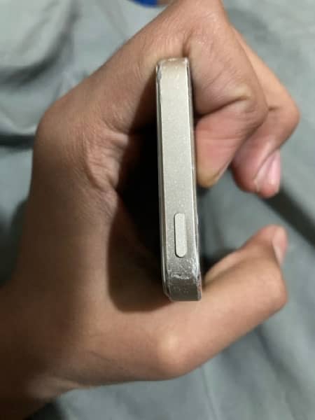 iphone 5s 32gb 10/10 Rough Condition Full Ok Block. 5