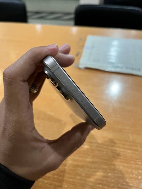 Iphone 15 Pro Max Non PTA 2