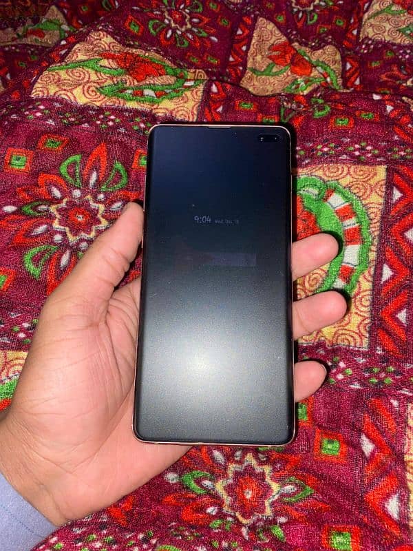 samsung S10plus 8/128 4