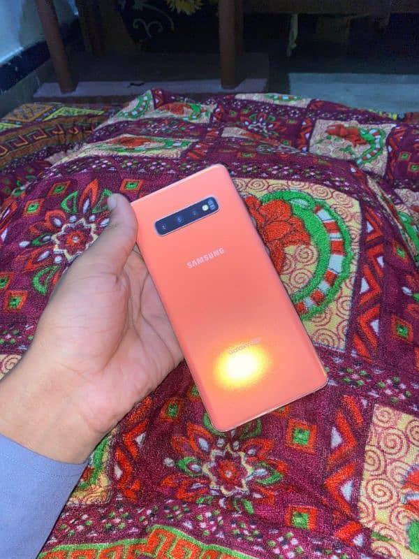 samsung S10plus 8/128 6