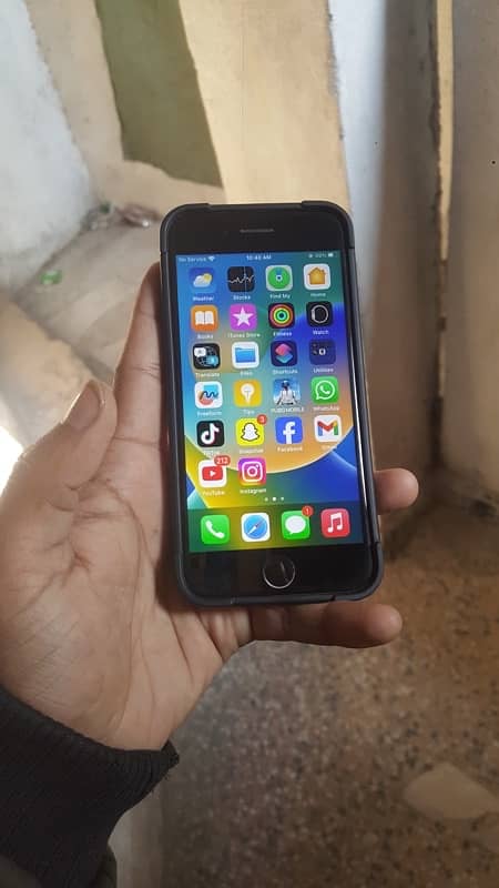 exchange possible iPhone 8 64GB 2