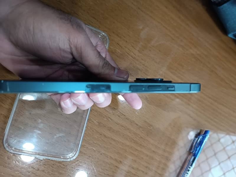 I phone 12 pro max 128 GB 3