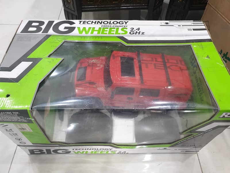 2.4 GHz R/C Scale 1/10 Big size Truck with Rubber Tyres 1