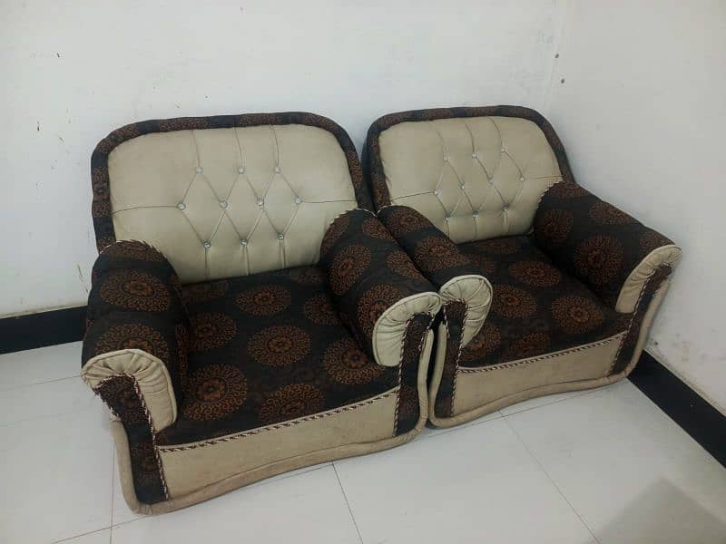 sofa set used 0