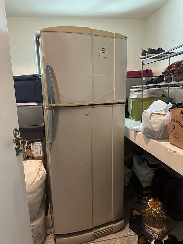 Fridge for sale 4