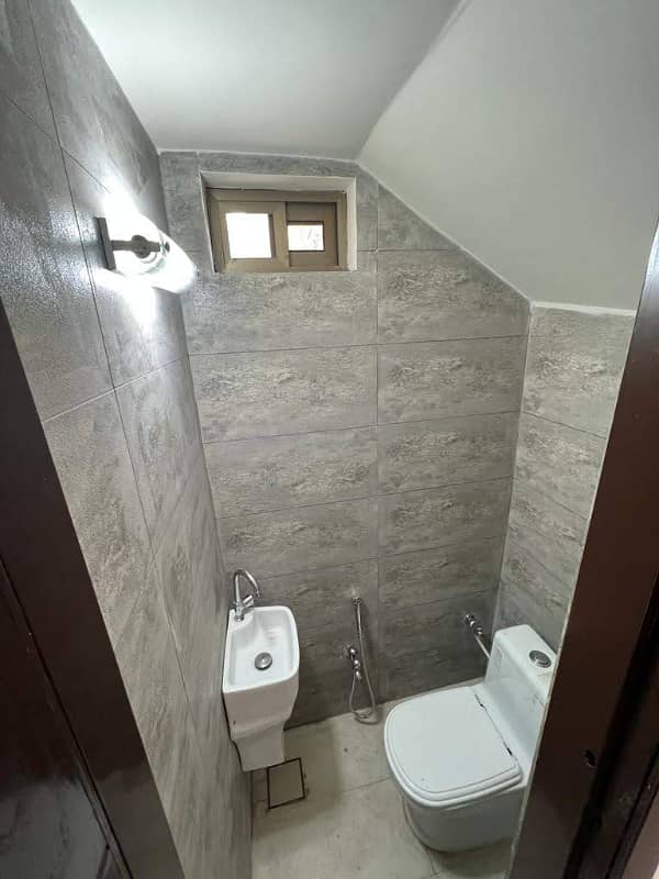 2 Bed Upper Portion 5 Marla House For Rent. Bahria Orchard Lahore 4