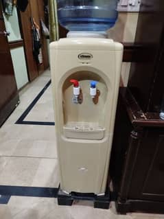 clover water cooler/dispenser