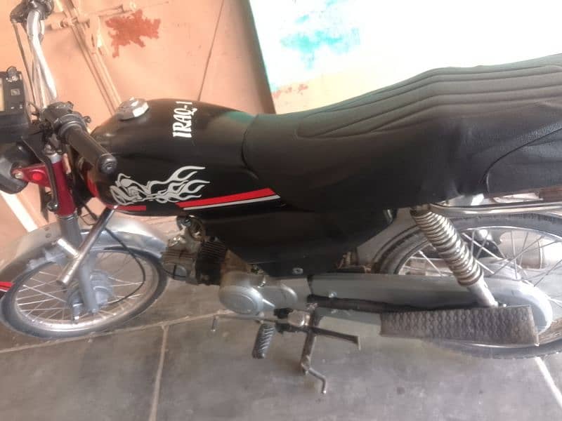 united CD70 bike condition good 1