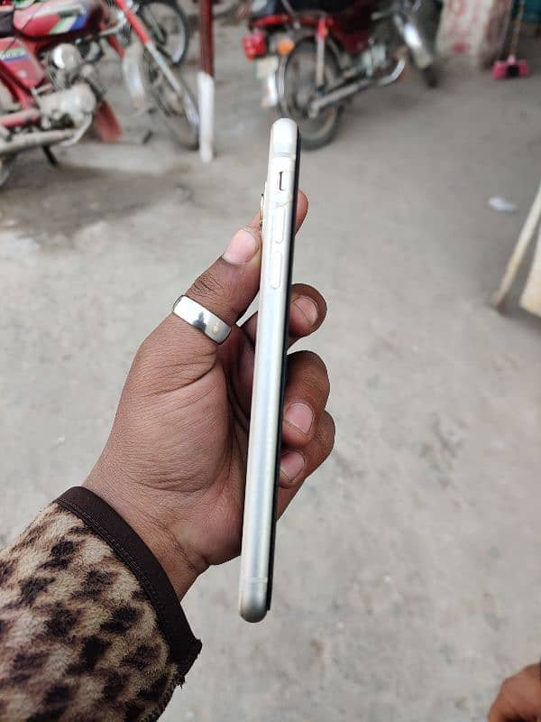 iphone 11 pta approved 5